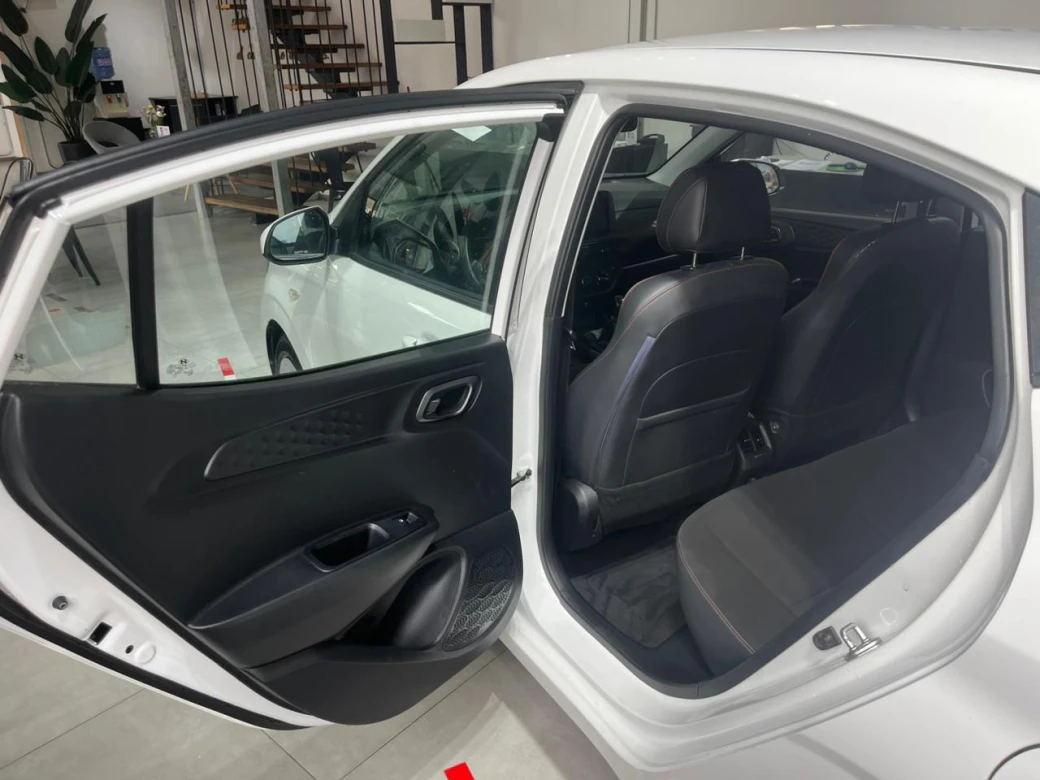 imagen 0 de vehiculo con id 2159